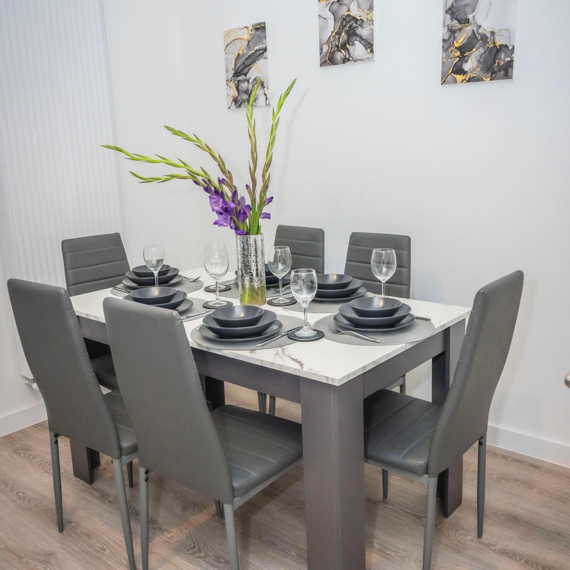 The Parkes A Stylish 3Br House, 5 Mins From Central Birmingham Close To The Edgbaston Stadium, The Hippodrome, Uob, Aston And Bcu, China Town, Kings Heath Bhx Airport And Much More Exterior foto